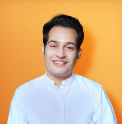 Umar Idrisi - top Pakistani Blogger by Earning